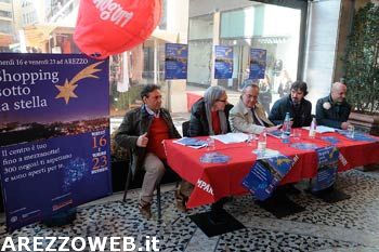 Arezzo, si apre lo ‘Shopping sotto la stella’