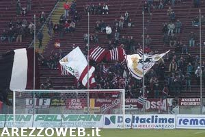 Arezzo – Viterbese fine primo tempo 0 a 0 Arezzo – Viterbese fine primo tempo 0 a 0