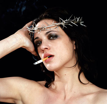 Asia Argento sabato 3 marzo è allo Sugar Reff