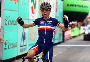 Trionfo dell’azzurro Aru nel Toscana Terra di Ciclismo
