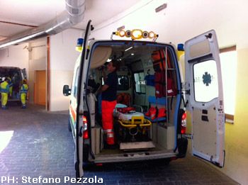 A un arresto cardiorespiratorio in motorino, 70enne salvato dal pronto intervento dai sanitari del 118