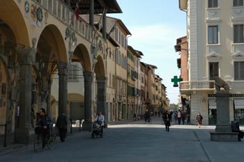 Fotoclub “Il Palazzaccio” di San Giovanni Valdarno: vendita di foto per solidarietà