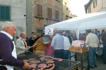 Sabato 30 giugno a Lucignano si cena e si balla sotto le stelle