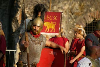 ‘Quiriti’ e celti si sfidano nella città di Mecenate