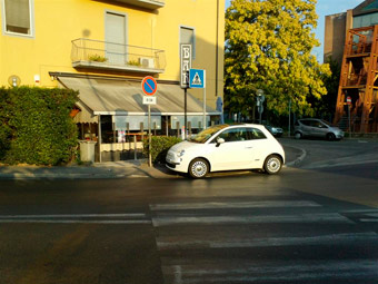 Sei infrazioni in un colpo solo, per un aretina indisciplinata