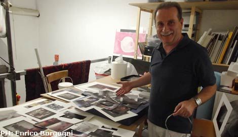 ‘Fiore Nudo’: mostra di fotografia di Enrico Borgogni