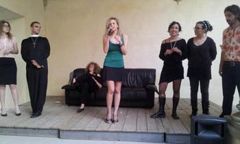 Giulia Ermanni e la sua passione per la scrittura e il teatro