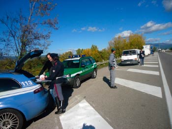 Polizia Stradale e Forestale insieme per il controllo delle strade