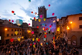 Cortona, sabato 29 dicembre il lancio delle Lanterne