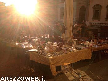 La Fiera Antiquaria non può andare in subordine ai mercatini di Natale