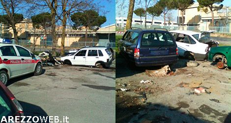 Cimitero di auto abbandonate rimosso dalla polizia municipale