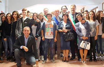 Inaugurata la rinnovata sede dell’Istituto professionale per il commercio di Poppi