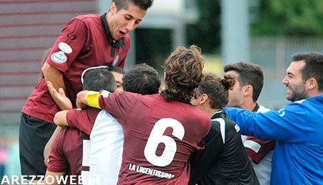L’Arezzo batte il Deruta: 2-1 – FOTO