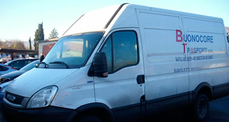 Arresto di un pregiudicato livornese a bordo di autocarro rubato a Firenze