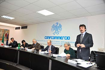 Confcommercio invita gli imprenditori ad una lezione gratuita online