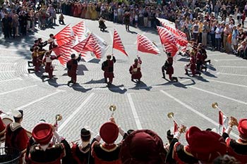 Gruppo storico Castiglion Fiorentino: una ‘Bandiera’ internazionale