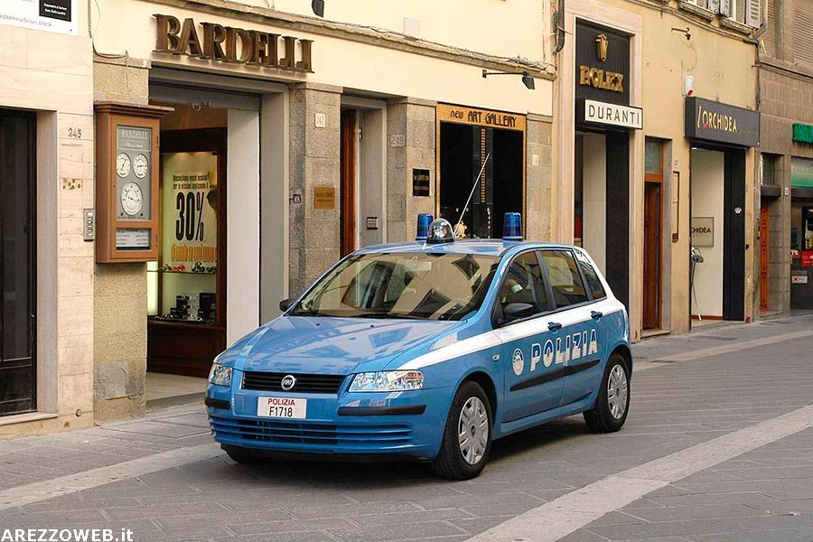 L’attività di controllo del territorio da parte della Polizia di Stato nella città di Arezzo