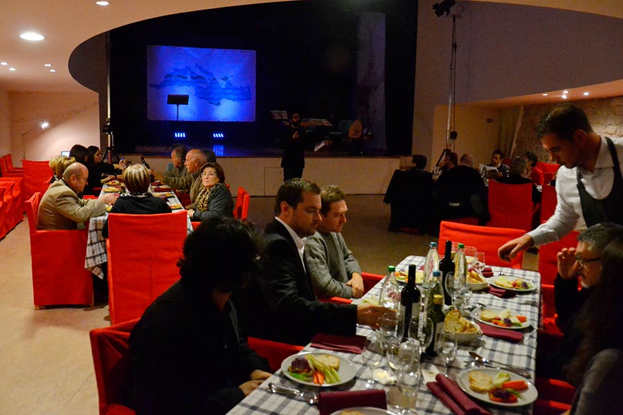 Teatro Rosini di Lucignano: la stagione teatrale fa festa