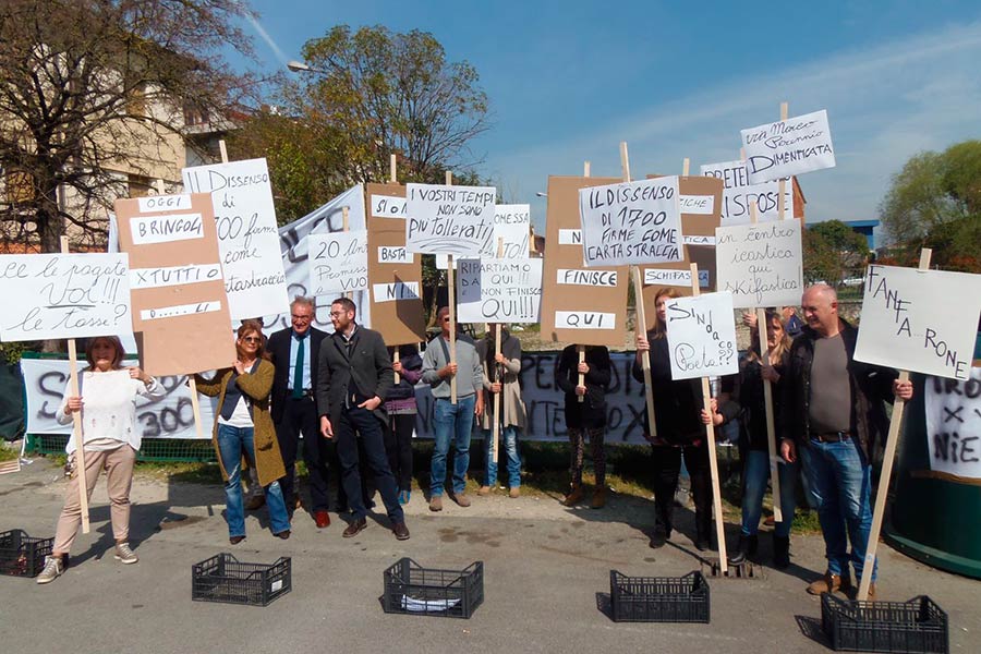 Via Fiorentina e via Perennio: partita la protesta dei commercianti