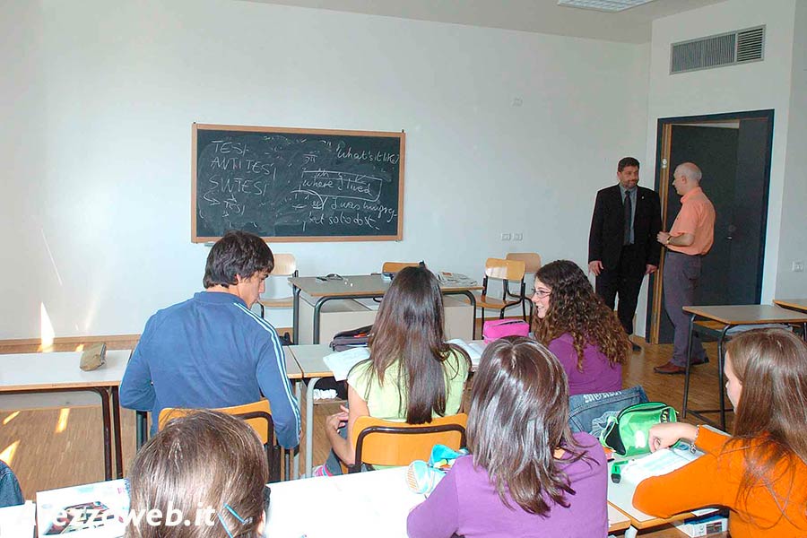 Scuola, Esami di terza media al via per quasi 600.000 ragazzi Il 19 la prova nazionale Invalsi