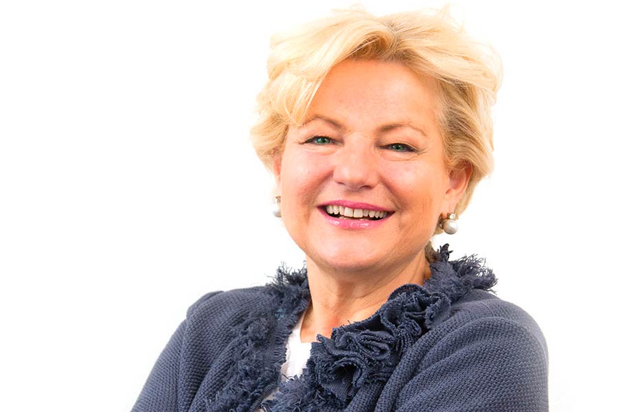 Carola Loretta Lazzeri candidata a sindaco  per la lista “Comitato per Cortona”