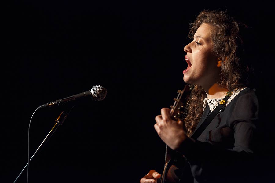 Eccoci alla seconda serata di selezione di A qualcuno piace (in)Breve | festival di corti teatrali giunto alla sua seconda edizione