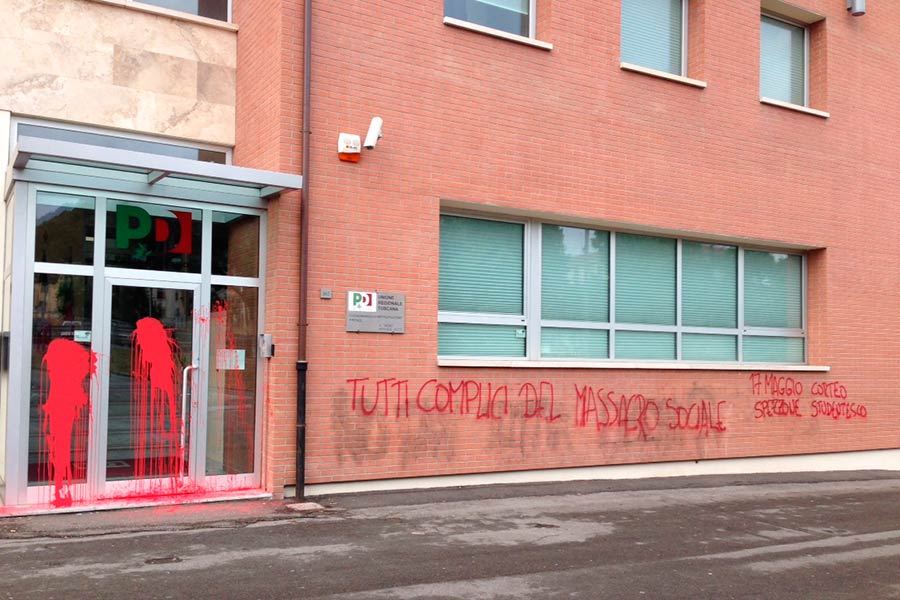 Nuovo atto vandalico alla sede del PD toscano e fiorentino