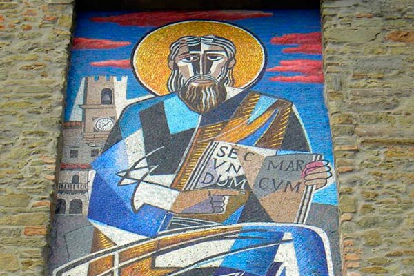 Restaurato il grande mosaico di Gino Severini della chiesa di San Marco a Cortona