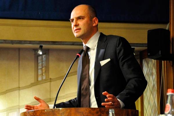Figuraccia Asl8: ha già deciso che il sindaco di Cortona sarà Pd