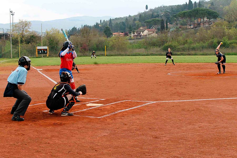 Manifesta superiorità del Monnalisa Softball sul Macerata