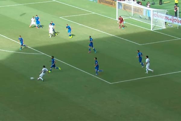 Italia-Uruguay 0-1 e azzurri eliminati dal mondiale di calcio (Brasile 2014)