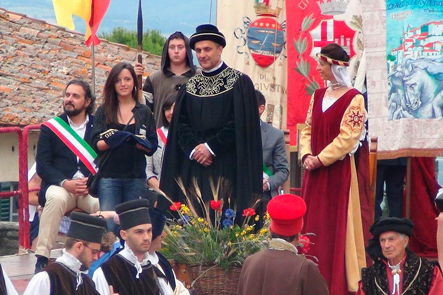 Presentati ad Anghiari il concerto “Alla Battaglia!” e il Palio della Vittoria