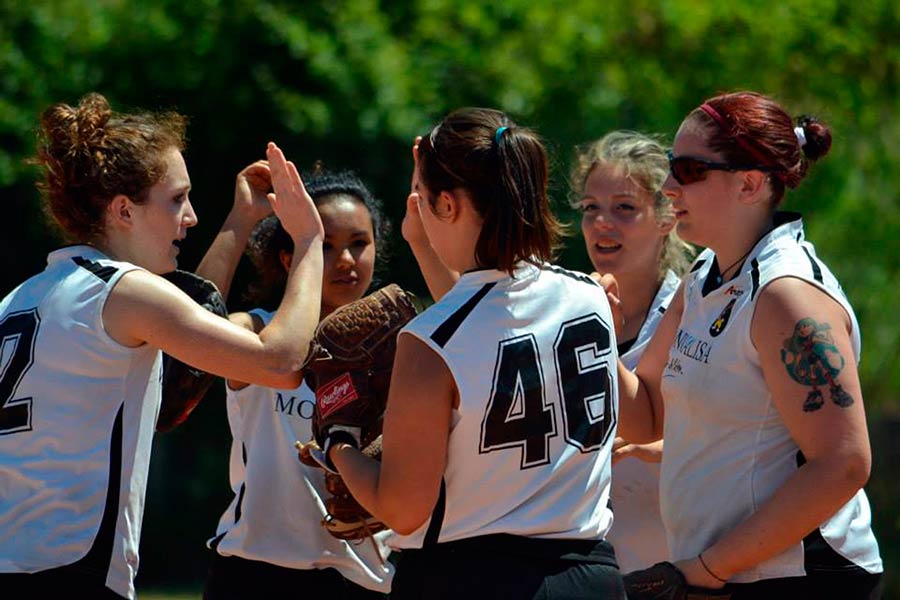 Il Bsc Arezzo festeggia il titolo regionale con l’Under21 di softball