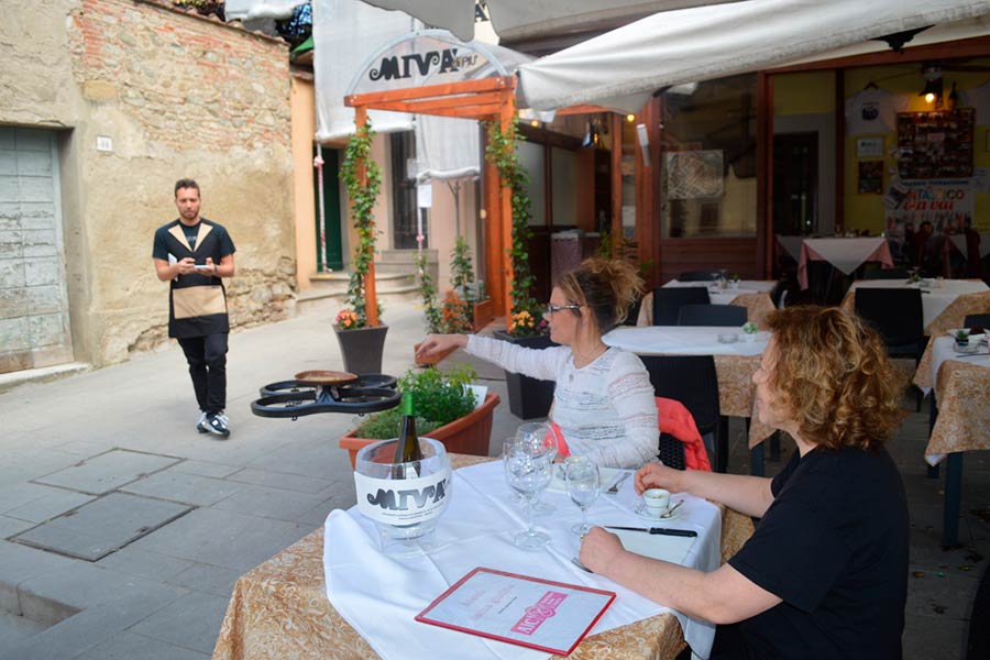 Castiglion Fiorentino, Covid-19: nuovi orari per i pubblici esercizi di somministrazione alimenti come bar, ristoranti e pub