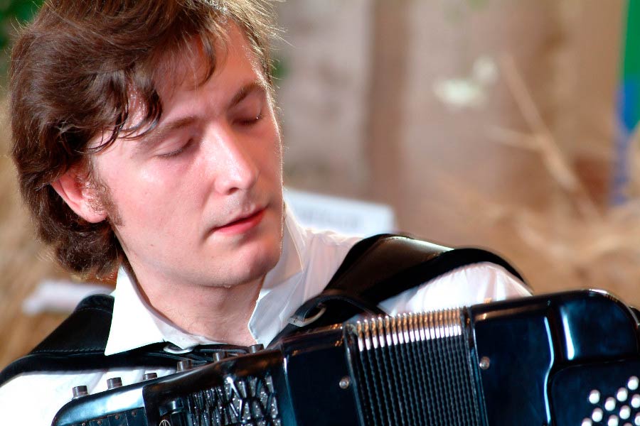 Roberto Fabbriciani e la metamorfosi della percezione. Musica d’avanguardia e cinema al festival Fulgorazione