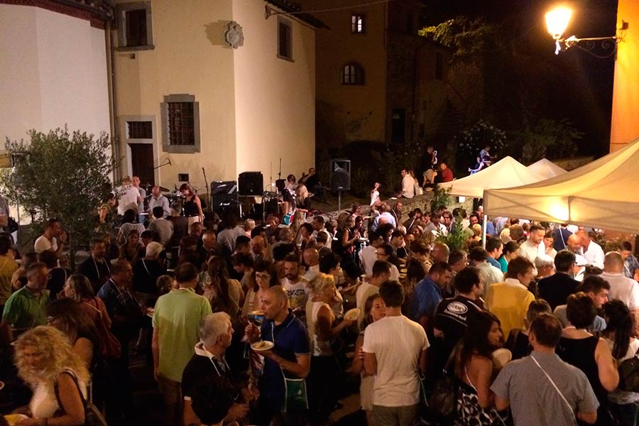 Terranova: grande successo per l’undicesima edizione di calici di stelle a Campogialli