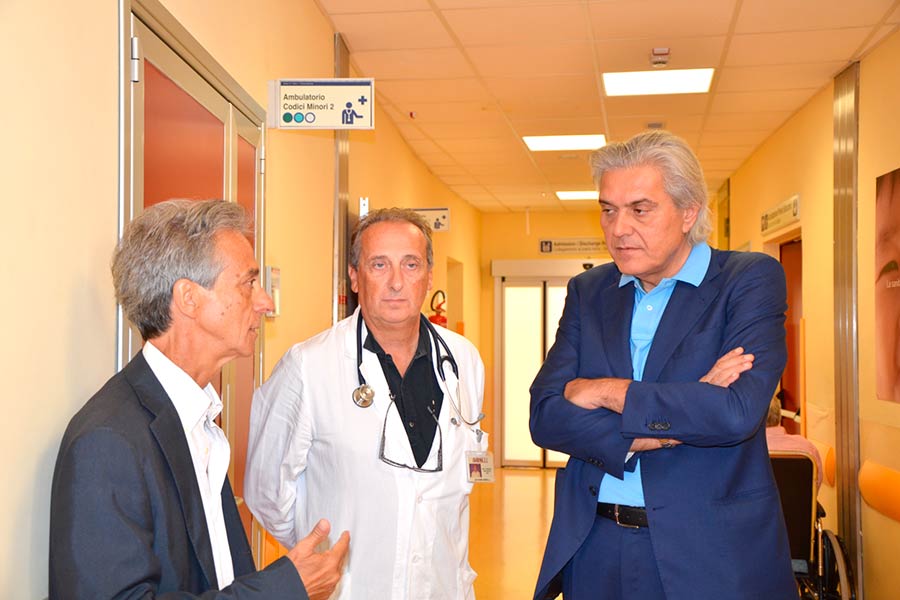 L’assessore Luigi Marroni in visita al pronto soccorso del San Donato
