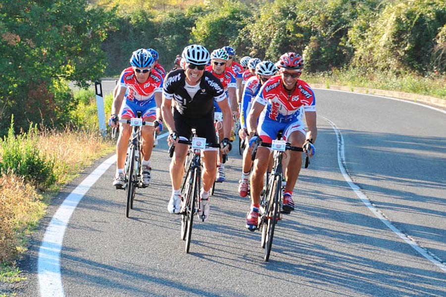 Il Giro d’Italia ad Arezzo: concorsi per le scuole primarie, medie e superiori della città