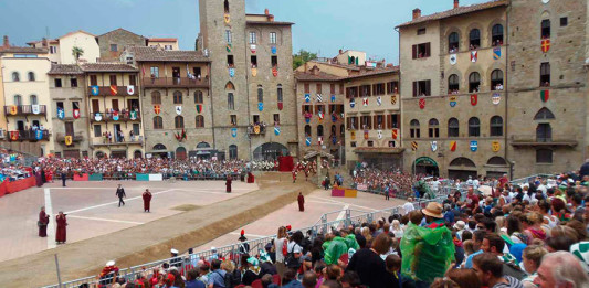 giostra tribuna