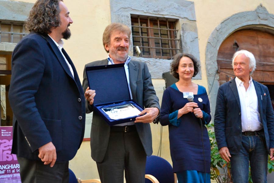 La consegna del Premio Città dell’Autobiografia a Gigi Proietti ha chiuso una bella edizione del Festival dell’Autobiografia