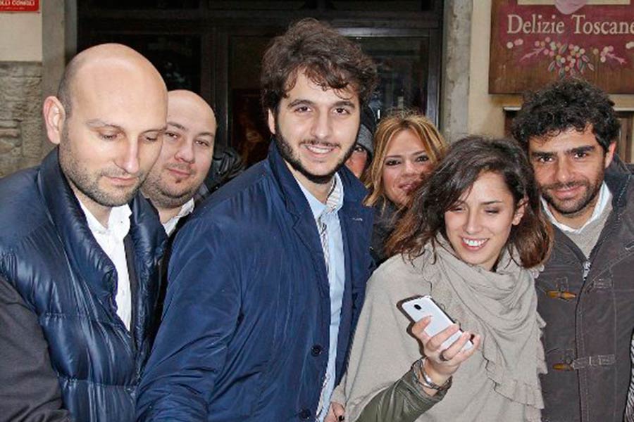 “Noi giovani di Banca Valdichiana”: inaugurata la mostra “Sguardi”