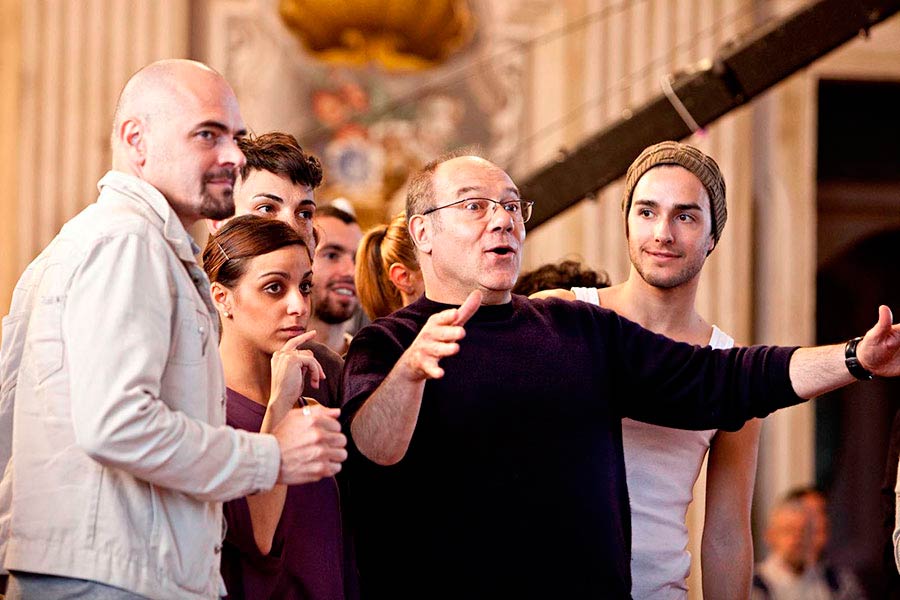 La Cenerentola di Rossini nella regia di Carlo Verdone in esclusiva al Pietro Aretino