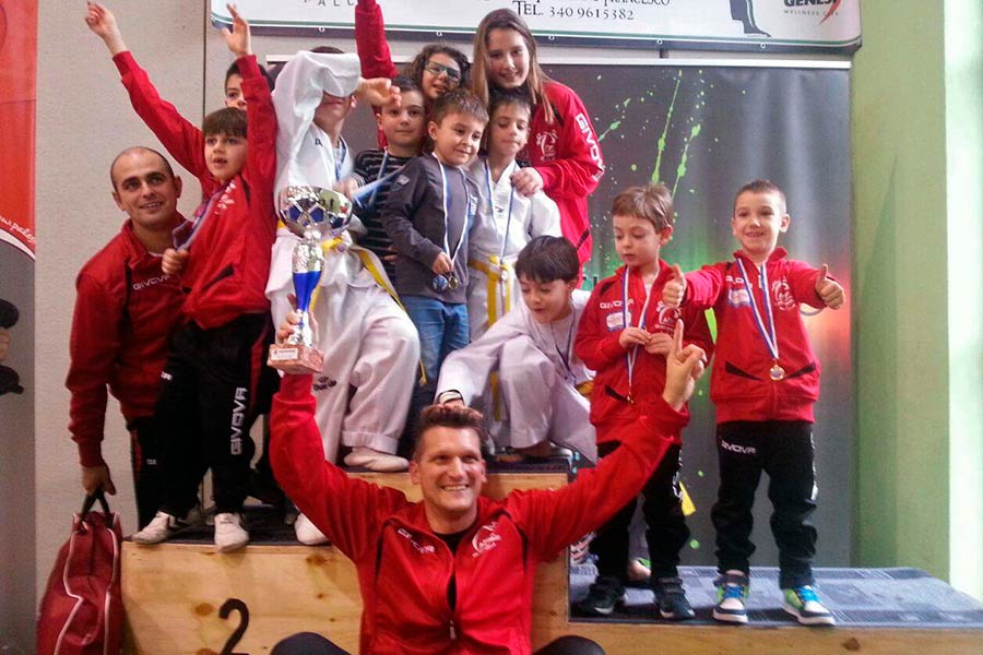 Il Centro Taekwondo Arezzo vince il campionato toscano giovanile – FOTO