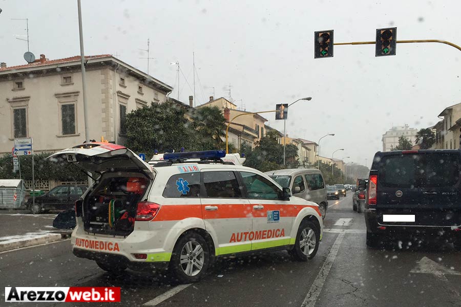 70enne investita da un auto e ricoverata al San Donato, non è grave