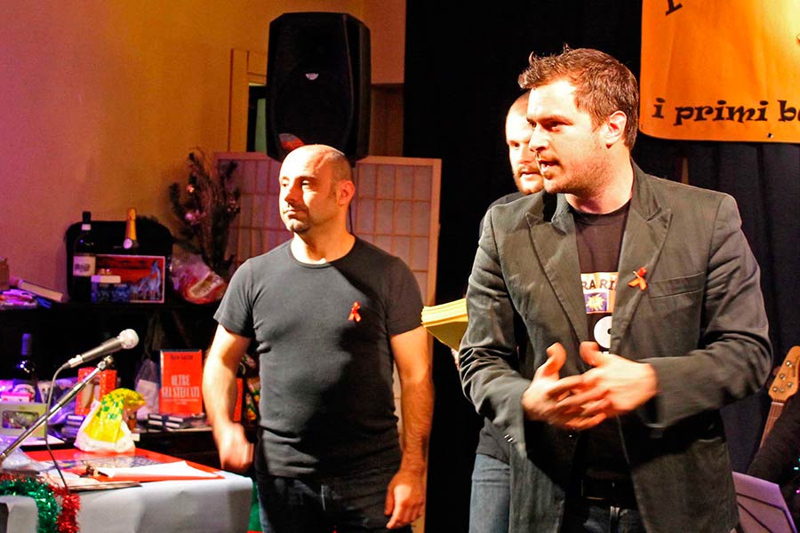 Cabaret e beneficenza nella tombola dei Noidellescarpediverse