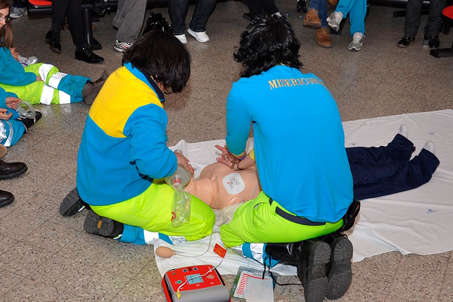 Soccorrere: corso soccorritori di livello avanzato e brevetto BLS-D
