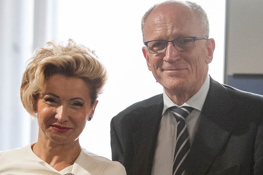 Rondine si felicita con Ivana Ciabatti. Il presidente degli Imprenditori per la Pace oggi è il nuovo presidente di Federorafi