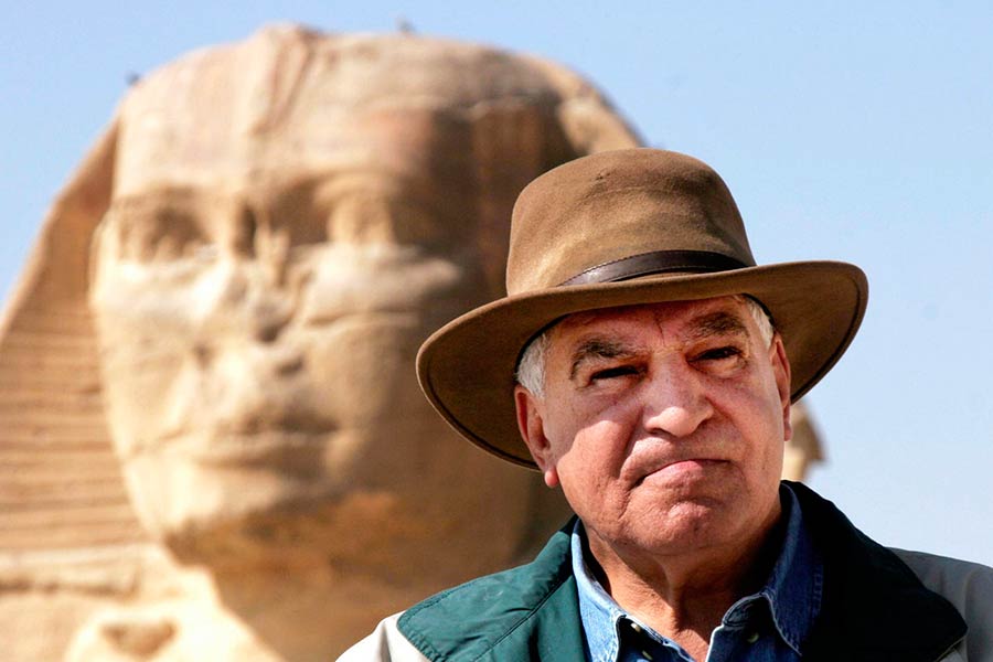 Dieci anni di MAEC, Il famoso archeologo Zahi Hawass rende omaggio a Cortona