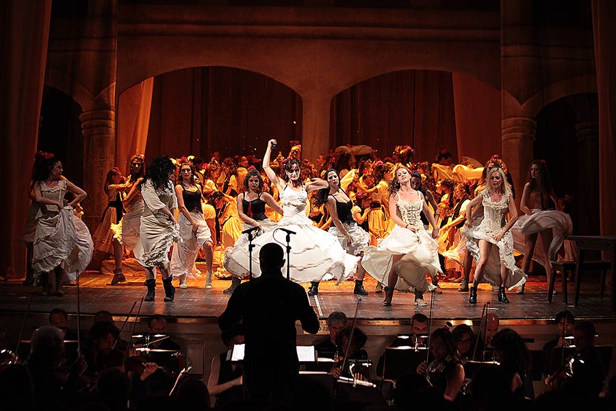 La Carmen dei ragazzi cortonesi in scena a Firenze  7 e 8 febbraio 2015 al Teatro Verdi