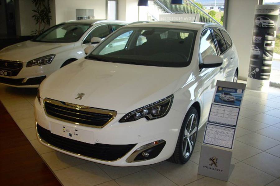 Una leonessa si fa spazio in Francia, arriva la Peugeot 308 Station Wagon
